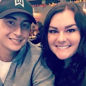 Meet your Posher, Dakota